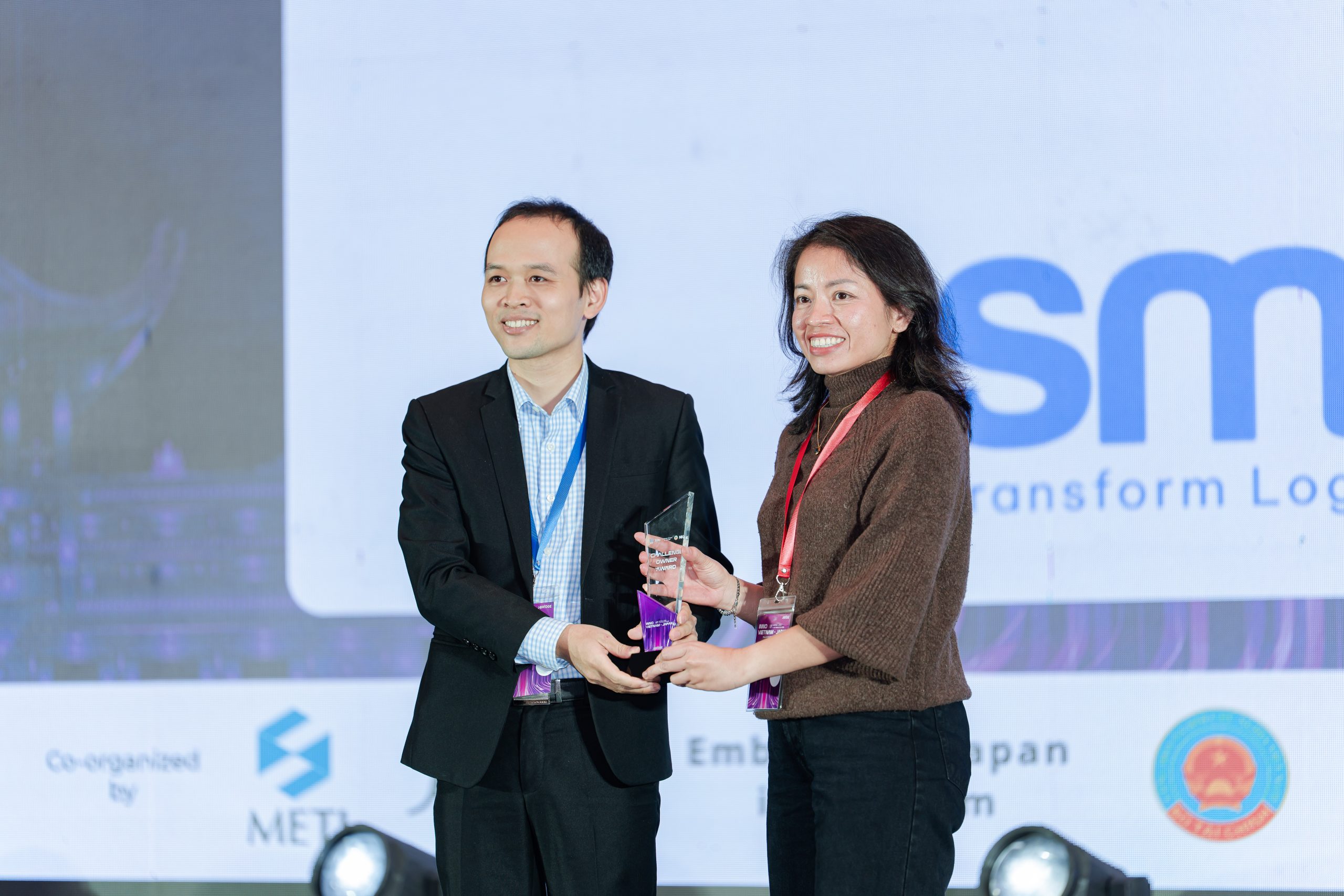 🏆 SMARTLOG MỞ RỘNG CƠ HỘI HỢP TÁC KHU VỰC NHẬT BẢN & ĐÔNG NAM Á VỚI CHIẾN THẮNG TẠI INNO VIETNAM-JAPAN FAST TRACK PITCH 2025